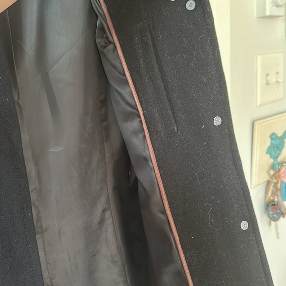 COLE HAAN | Black Trench Coat with Notched Lapel - Picture 8 of 16